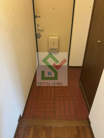 メルヴェーユ大泉学園の玄関