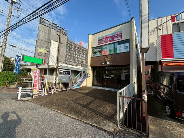 千葉県柏市　一棟テナントビルの外観