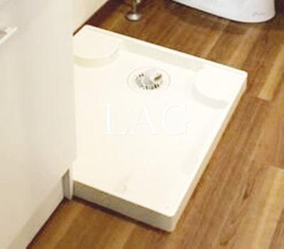 【設備】 | アーバンブルー高砂 | 室内洗濯機置き場です。
