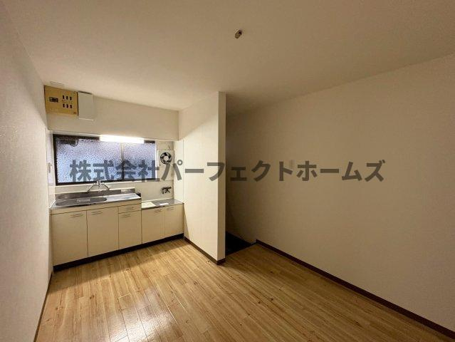 走谷2丁目テラスハウス　賃貸の居間・リビング|ゆったり過ごせるリビングです