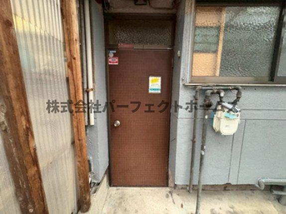 走谷2丁目テラスハウス　賃貸の玄関|シンプルで使いやすい玄関です