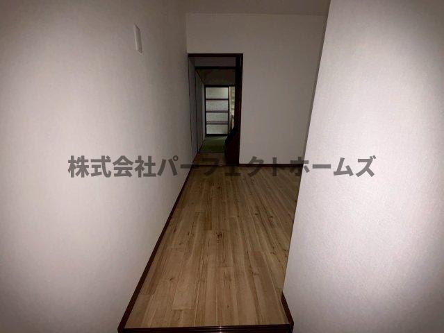 走谷2丁目テラスハウス　賃貸の内装|明るい室内です