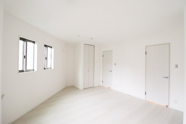 椥辻封シ川町の洋室