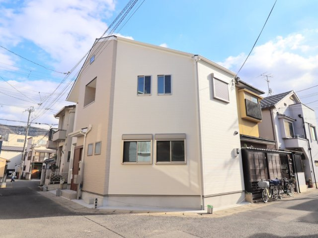 椥辻封シ川町の外観