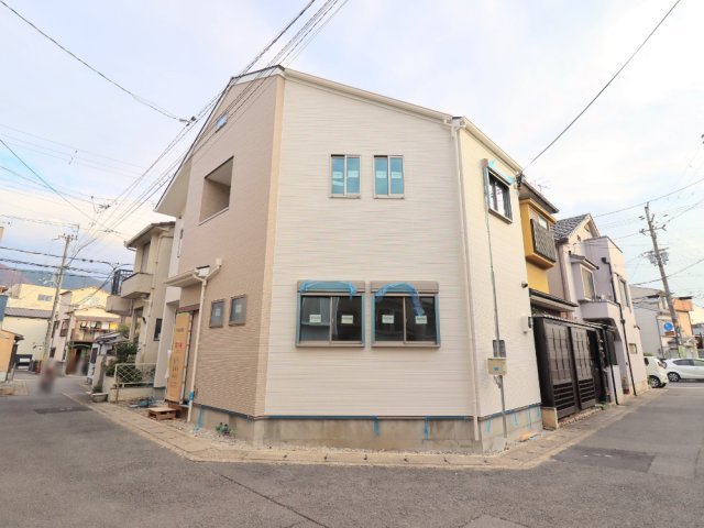 椥辻封シ川町の外観