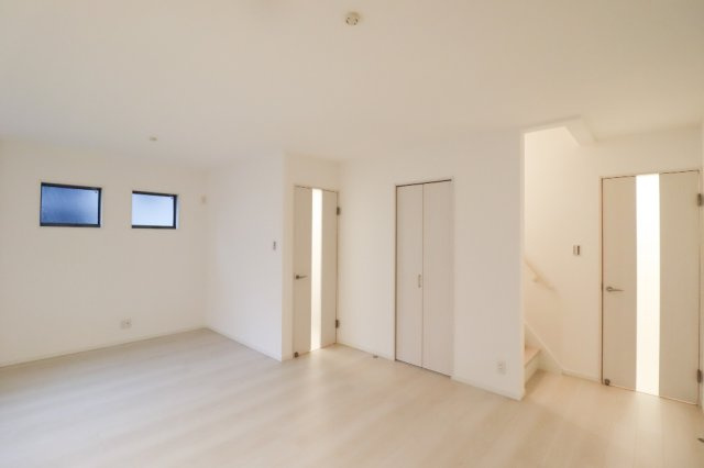 椥辻封シ川町の居間・リビング