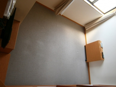 【居間・リビング】 | アルカディア南水元 | 1階はフローリング、2階以上はカーペットタイプとなります。