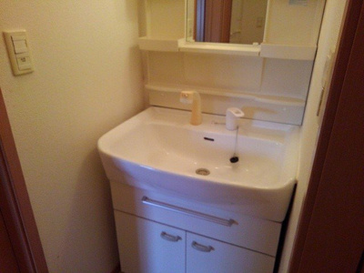 【洗面所】 | サンリット城見 | 脱衣スペースもあります