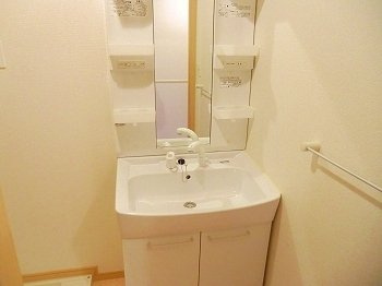 【洗面所】 | サンリット・ヴィラ神屋 | 使いやすい洗面所です