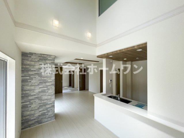 羽村市羽中２丁目の新築一戸建の居間・リビング