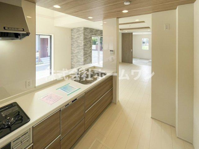 羽村市羽中２丁目の新築一戸建のキッチン|きれいなキッチンです