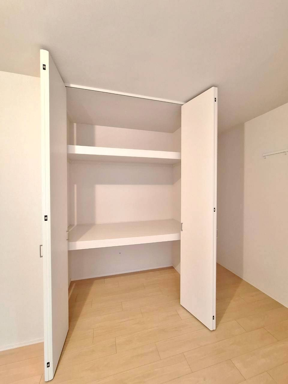 ＥＸＣＥＬ　ＭＩＲＡＩ　２０の収納|小物を収納するのに便利です