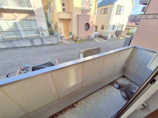 ＥＸＣＥＬ　ＭＩＲＡＩ　２０のバルコニー|バルコニー