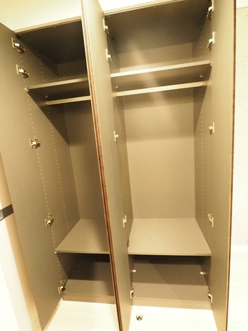 新品家具付きマンション目黒18(KaGood東京)の収納
