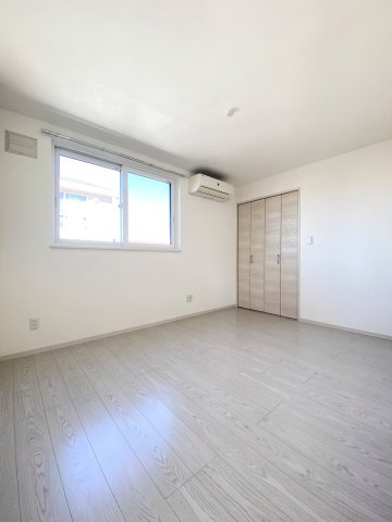 川下5条2丁目の洋室