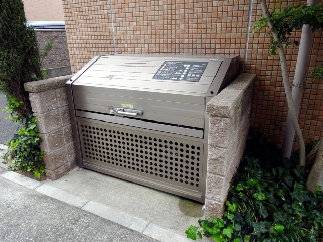 ベルファーム甲子園のその他共用部分|敷地内ごみ置き場