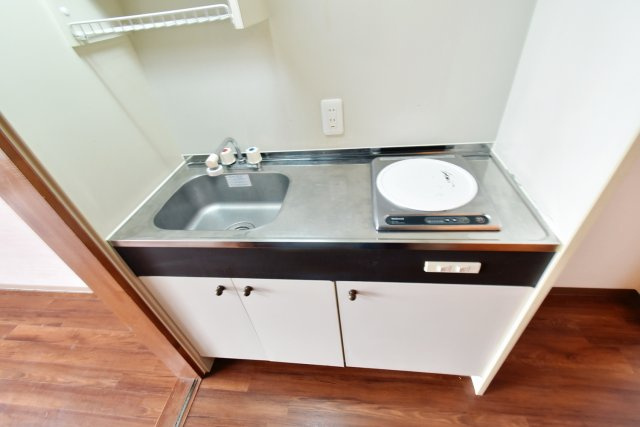 ベルファーム甲子園のキッチン|3階303号室別部屋イメージ