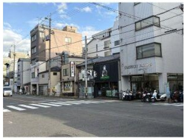 杉本邸貸家の外観