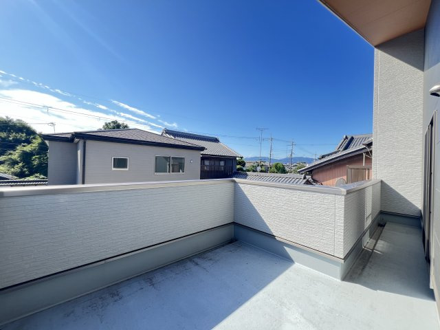 桜井市東新堂 のバルコニー|広々バルコニー