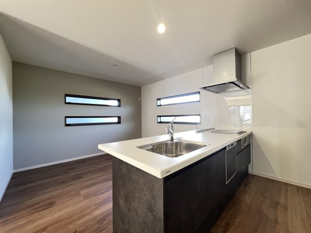 桜井市東新堂 のキッチン|おしゃれなフラットキッチン