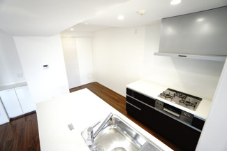 【キッチン】 | 【上質リフォーム】ザ・パークハウス府中南 | 室内（2025年9月26日12：00頃）撮影