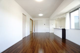 【居間・リビング】 | 【上質リフォーム】ザ・パークハウス府中南 | 室内（2025年9月26日12：00頃）撮影