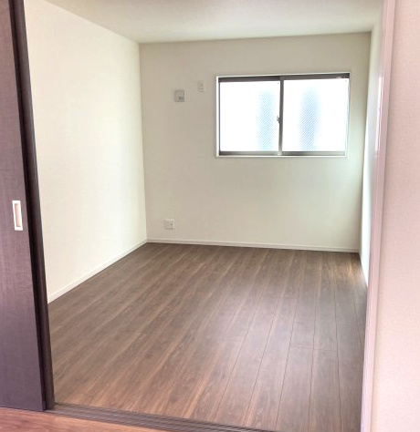 第3富士見町時沢　新築戸建　7号棟の洋室|1階洋室です