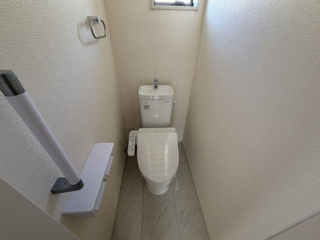 第3富士見町時沢　新築戸建　7号棟のトイレ|2階トイレです。清潔感のある白を基調としています。