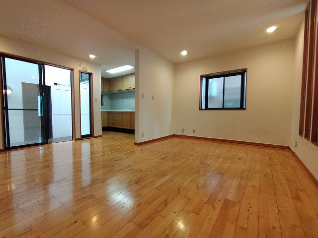 神戸市須磨区須磨浦通５丁目の一戸建て