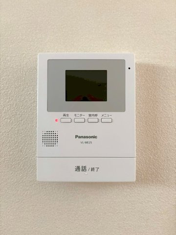２０２３年４月完成の築後未入居物件◆小屋裏収納付き３ＬＤＫ◆伏見区羽束師古川町のセキュリティ|TVモニター付きインターフォン