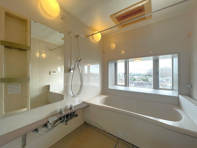 武蔵野市桜堤１丁目の中古マンションの浴室