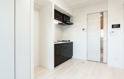 【居間・リビング】 | コンフォリア・リヴ北新宿 | 5.4帖のきれいなDK。