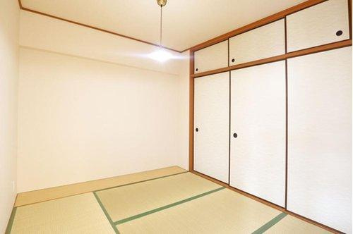 アピア1・シティライフ逆瀬川1の和室|和室 4.5帖