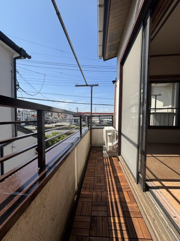 埼玉県所沢市林３丁目 中古戸建のバルコニー|バルコニー付きです