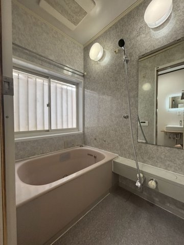 埼玉県所沢市林３丁目 中古戸建の浴室|ハウスクリーニング済みなので気持ちよくご使用頂けます♪