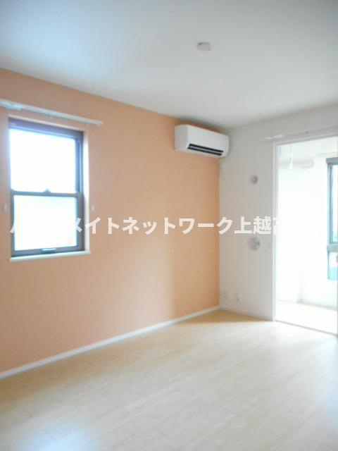 チェリー・ブロッサムＲ　Ⅱの居間・リビング|居室・リビング