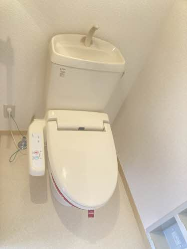 ガーデンコート六番館のトイレ