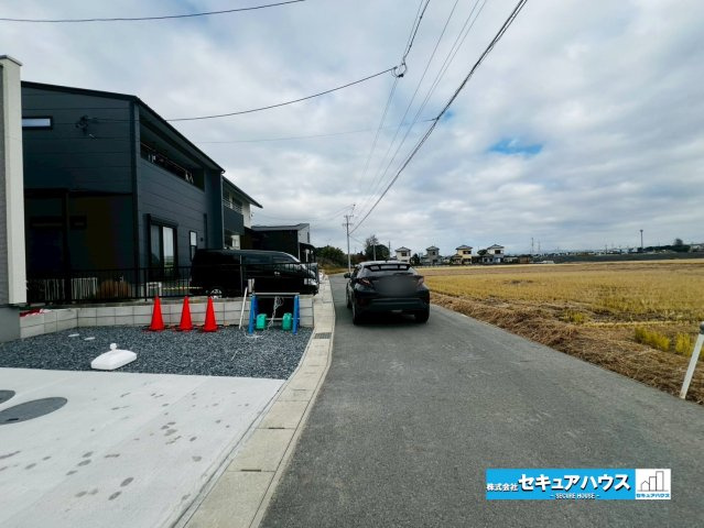【今からご案内可能】刈谷市重原本町の前面道路含む現地写真|事前予約にて現地ご見学いただけます！お気軽にお問い合わせください♪
■株式会社　セキュアハウス■
住宅ローンに強く、知識、経験豊富なスタッフ在籍
お客様に寄り添い、ご成約後もサポート致します。