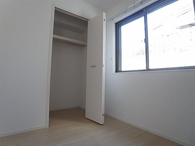 神戸市須磨区妙法寺字津江田のアパートの収納|クローゼット