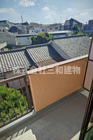 リキューハイツシオノのバルコニー