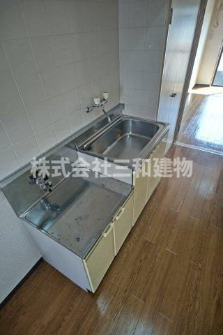 リキューハイツシオノのキッチン