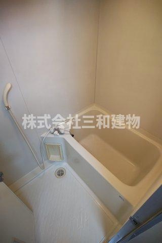 リキューハイツシオノの浴室