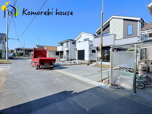 北本市中丸　12期　新築一戸建て　グレース　03の前面道路含む現地写真|10/30　撮影済み