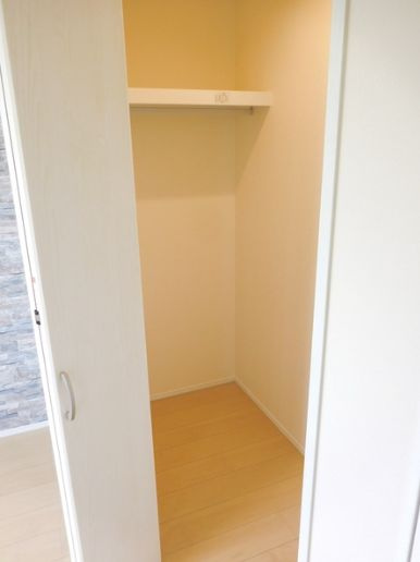 ラ・クール西川口の収納