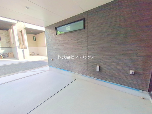 板橋区赤塚新町3丁目　耐震×制震　省エネ住宅　全3棟の駐車場|B号棟