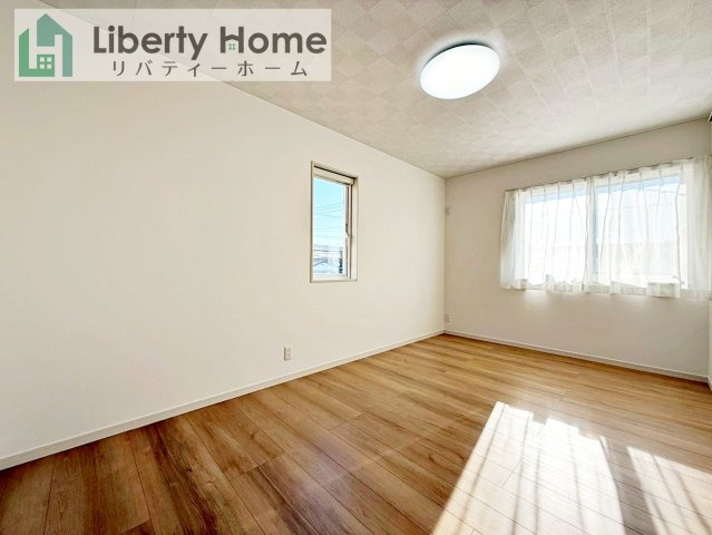 土浦市中村南1丁目　新築戸建　2階建ての寝室