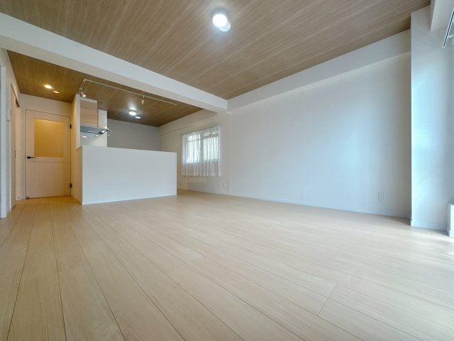 【居間・リビング】 | グリーンハイツ輝国☆仲介手数料無料☆