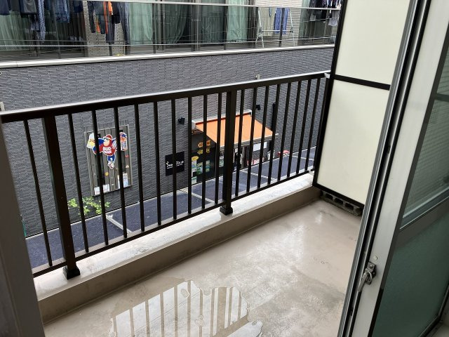 佐々木ビルのバルコニー