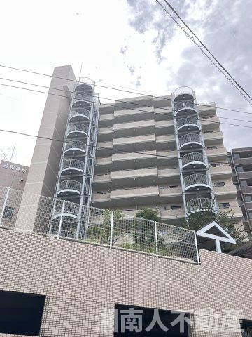 パレスヒルズ石名坂の外観|外観もきれいです