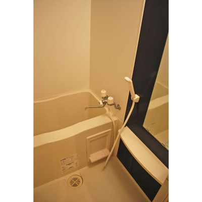 カスタリア蔵前の浴室